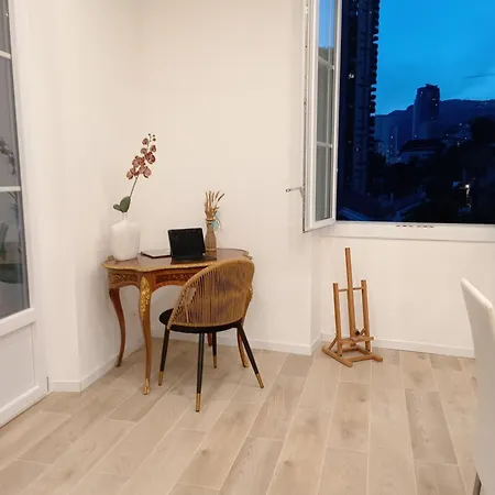 Aux Portes De La Principaute Apartment