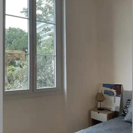 Aux Portes De La Principaute Apartment *
